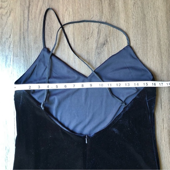 Bardot Raven Dress Size 10 Dark Navy Velvet Midi Thigh Slit Modern Chic Romantic - Picture 4 of 8